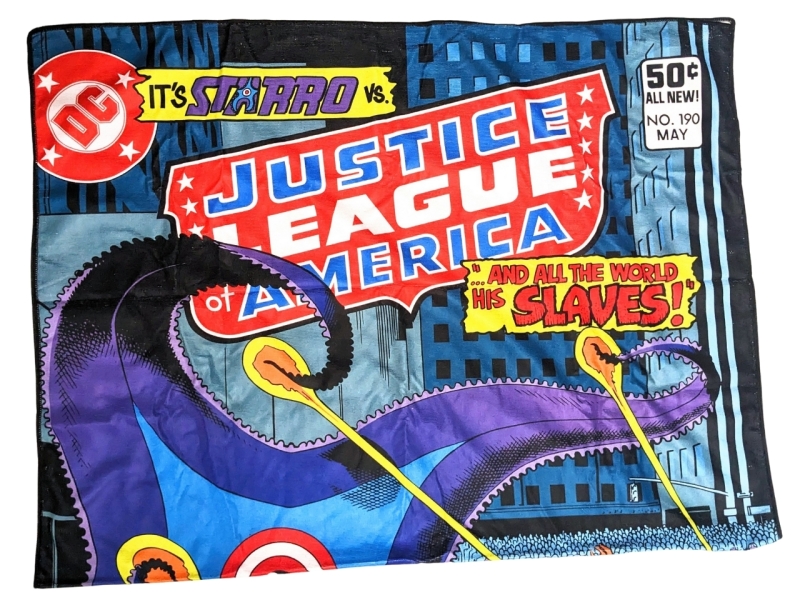 New DC COMICS x World's Finest It's STARRO VS THE JUSTICE LEAGUE Towel 60" x 39"