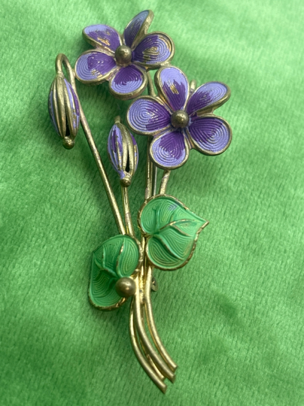 Vintage Brooch Enamel Violets Flower Green Leaves Flower Figural