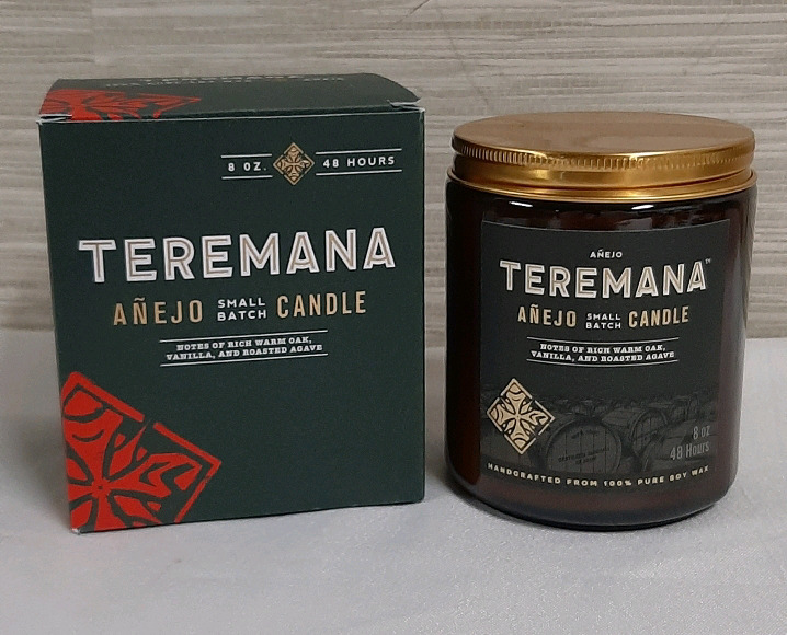New Teremana Anejo Small Batch Soy Wax Candle 8oz Notes of Rich Warm Oak Vanilla and Roasted Agave