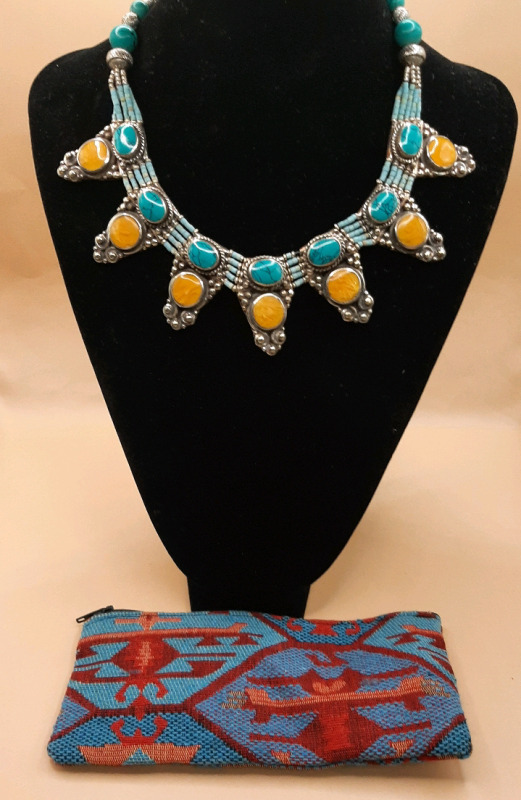 Vintage 15" Necklace in Silvertone with Blue Beading, Turquoise and Gold Coloured Stones.