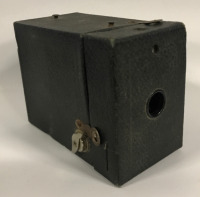 Vintage Brownie Box Camera Unknown Brand 6&rdquo;x4&rdquo;