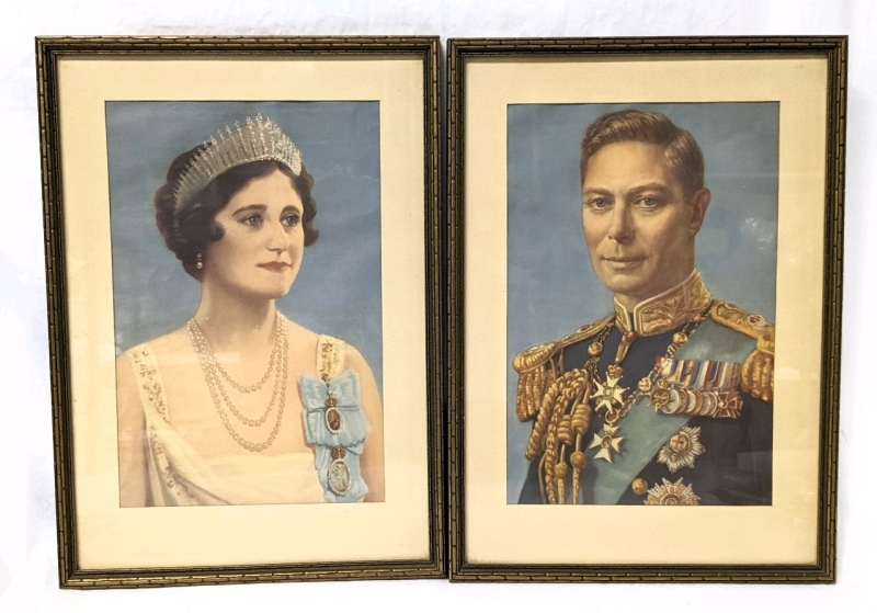 2 Vintage Framed Portrait Prints of Queen Elizabeth I & King George | 12" x 16.75"
