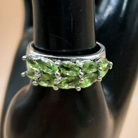 Vintage Sterling Silver Size 7.5 Ring with Green Stones