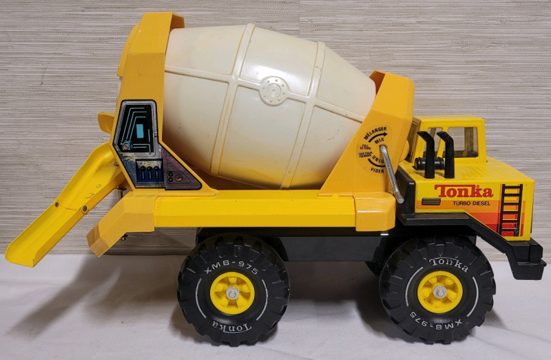 Vintage TONKA Turbo-Diesel Cement Mixer Truck XMB-975 . Excellent Pre-owned Condition
