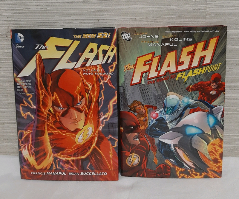 As New DC Hardcover Graphic Novel The Flash Move Forward Volume 1 & The Flash The Road to Flashpoint