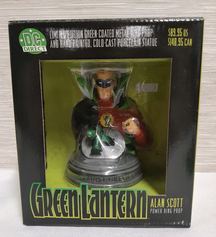 As New DC Direct Green Lantern Power Ring Prop