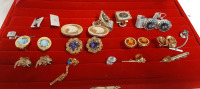 Vintage Men's Cufflink & Accessory Lot
