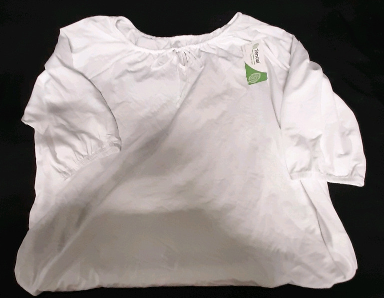 New Size 3X Ladies Peasant Style Top