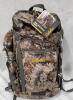 New CABELAS Outfitters Series Bow and Rifle 2500 Camo Packback - 2