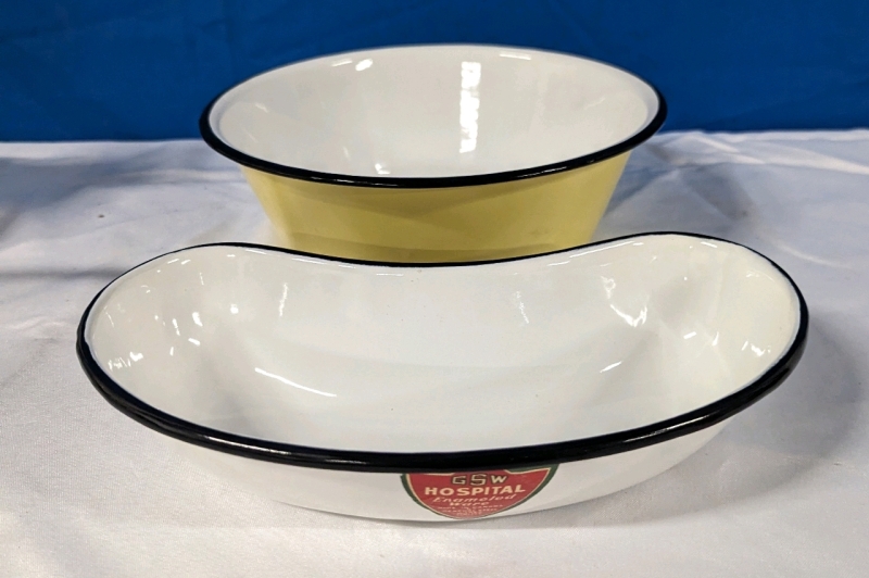 Enameled Ware Vessels. Bowl measures 8.5" Across. Kidney Shaped Tray is GSW Hospital Enameled Ware and Made in Canada