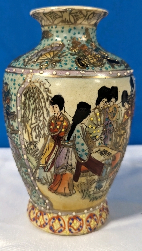 Vintage Chinese Setsuma Style Vase. No Chips or Cracks Present. Crazing Present Throughout. 5.25" Tall.
