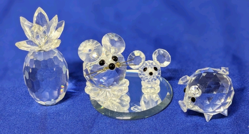 Vintage Crystal Figures : 2 Mice, Pineapple, Pig + Mirror Base | 0.3" - 1 6" Tall