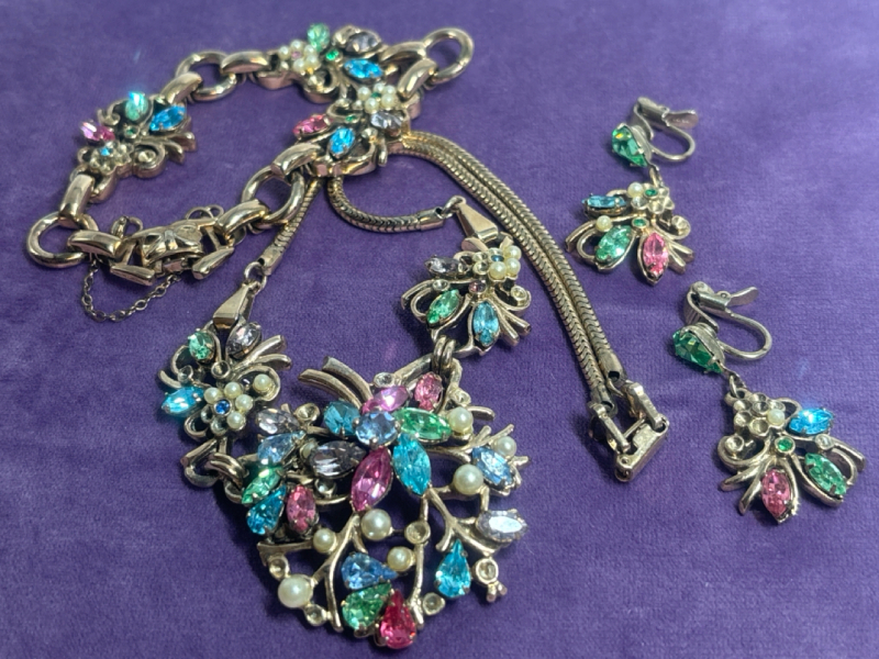 Early Amazing BARCLAY Necklace Bracelet Earring Parure As Is