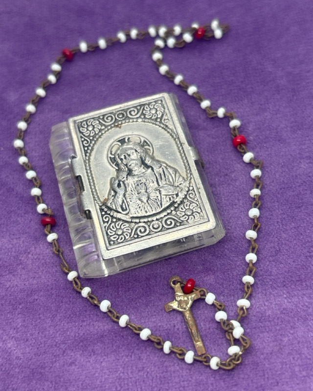 Mini Rosary in beautiful clear and silver Box with Etched Jesus