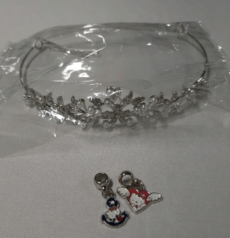 New Tiara with Clear Stones & Faux Pearl's 2 Hello Kitty Charms