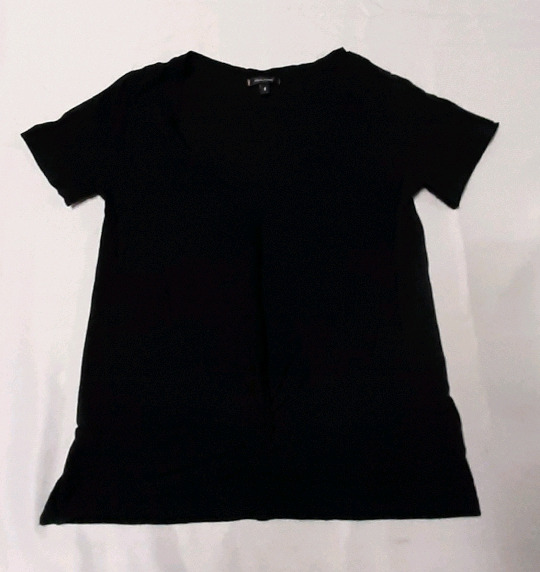 New Size S Stella & Dot V Neck Knotted Front Tshirt