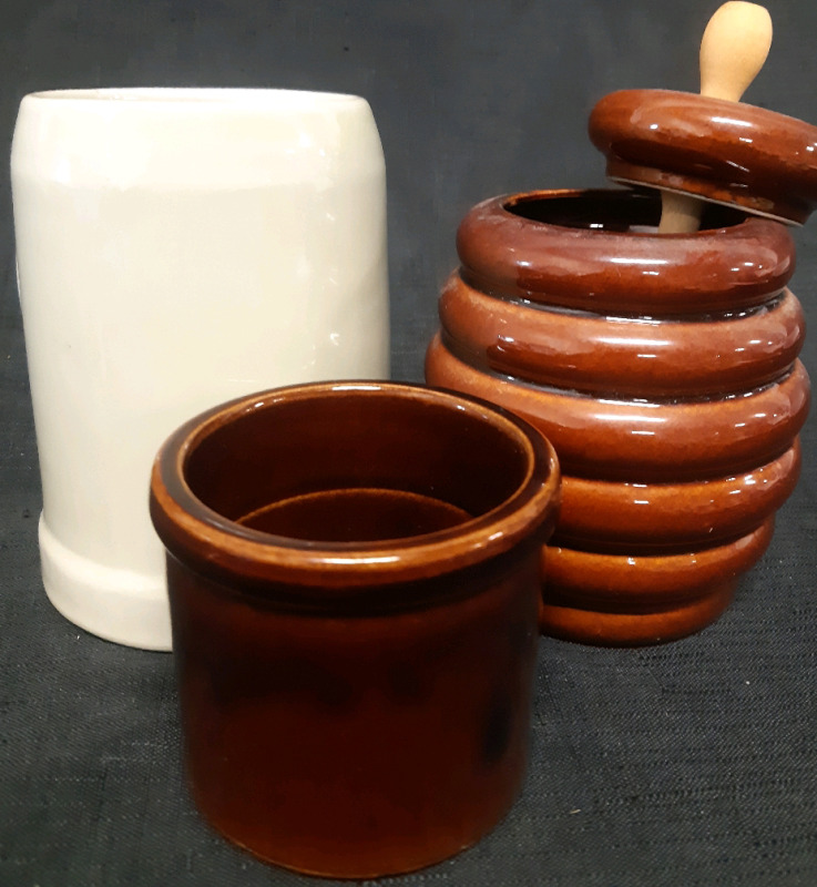 Vintage, ceramic Honey Dipper Pot, Salt Cellar And Mug 3" to 5" tall