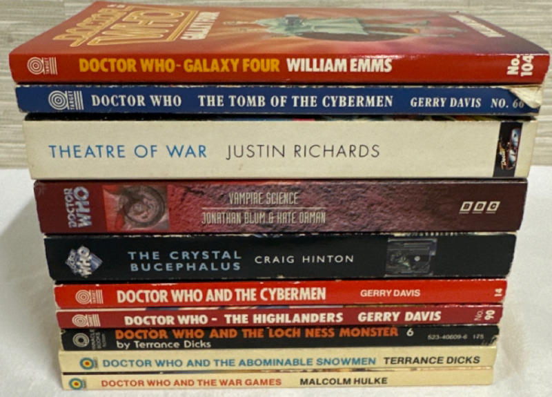 10 Doctor Who Paperback Novels