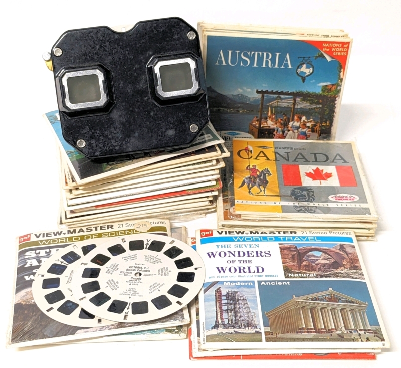 Vintage Sawyer's VIEW-MASTER Made in Portland + 28 Reels incl Canada, Ontario, Niagara Falls, Strange Animals, Sweden, Seven Wonders of the World & More