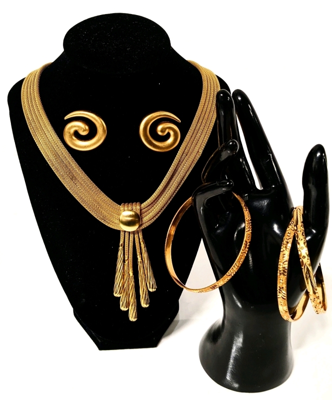 Stately Signed Monet Matte Gold Tone Swirl Earrings w Vintage Gold Tone Necklace & 3 Bangles