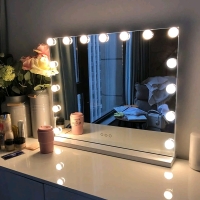 New Fenchilin Light Up Vanity Mirror. 46cm Long x 58cm Wide