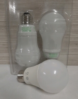 As New Seng LED Smart Bulb & 2 As New Uititech Bulbs