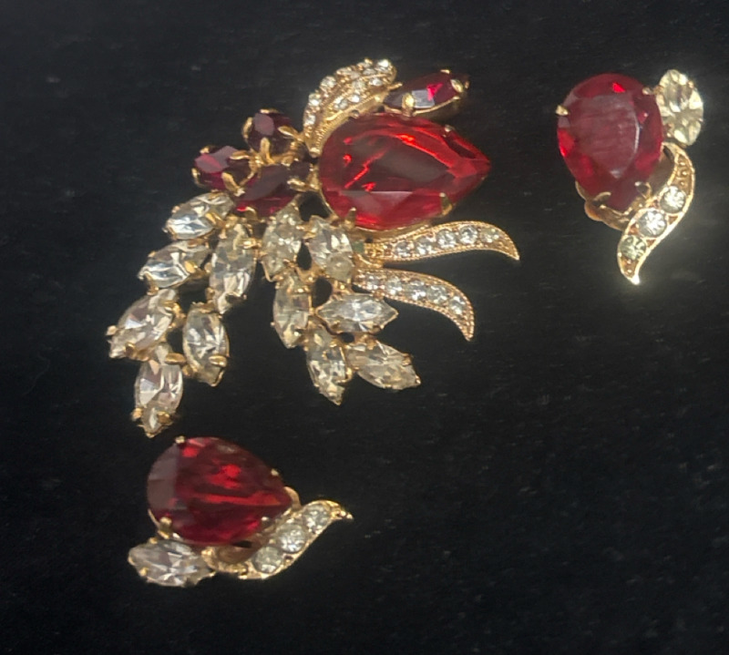 Magnificent Red Ruby & Clear Rhinestone Brooch & Earrings Set