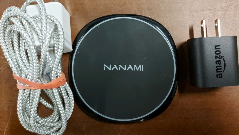 NANAMI Wireless Phone Charger With 2 Wall Plugs And Charging Cord Pre Owned Tested Working Great Condition