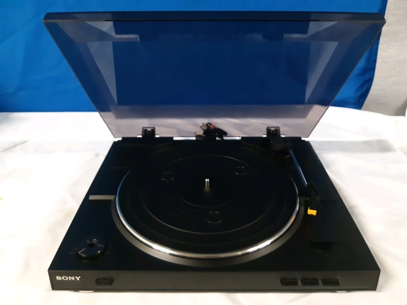 Sony Stereo Turn Table System, USB Reccord Player, Good Condition Model#PS-LX300USB (Tested/Working)