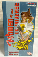 Shazam Mary Bust Women of the DC Universe Statue by Terry Dodson Limited 2522/3100 DC Direct