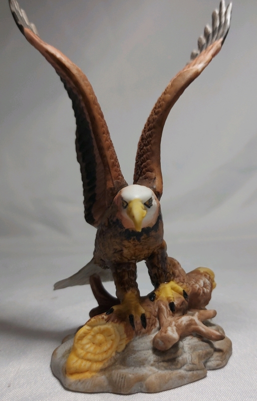 Giftcraft Eagle Ceramic Collectible Figurine 5.5"x3.5"