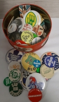 A Large Lot of Vintage & Retro Buttons