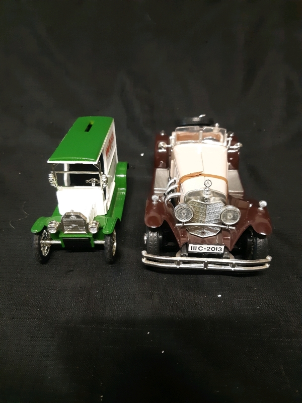 2 Vintage Model Cars, Winn Dixie 1912 Open Cab ERTL Limted Edition Piggy Bank * Key Included*, and SSK 1928 Mercedes Benz ( Scale 1/18 ) Both In Good Condition