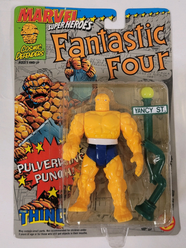 1992 Marvel Superheroes Fantastic Four THE THING Action Figure in Package . 4.5" Tall , Sealed