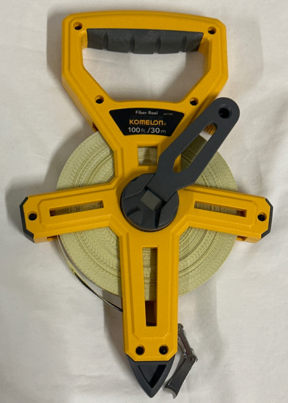 Komelon 100 ft Fiber Reel Measuring Tape #6611lM Great Condition