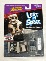 Vintage Sealed 1998 Robot B-9 Johnny Lightning Lost in Space Action Figure The Classic Series With Clip #21 Original Film Clip