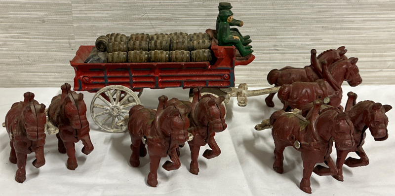 Vintage Cast Iron Budweiser Beer Clydesdale 8 Horses Wagon And Wood Barrels