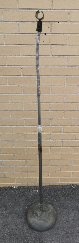 Heavy Metal Mix Stand - 58" Tall