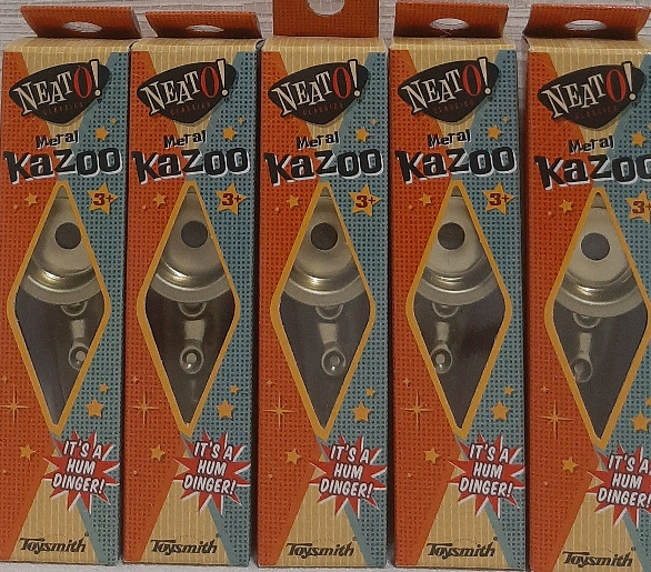 5 Metal Kazoos From Neato & Toysmith They're all Humdingers! Ages 3+