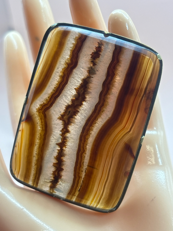 Antique Large Banded Agate Brooch T Bar C Clasp Precious Piece