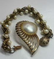 Pearl In Flight Brooch Vintage Bracelet with Pearls.