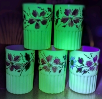5 Gorgeous Vintage Custard Uranium Glass Glasses | 4" Tall Each