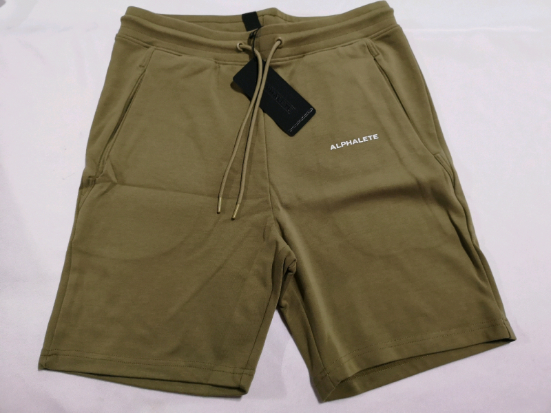 New ALPHALETE Men's Essential Shorts: Size Medium (Green Tea)