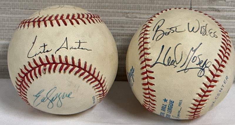 2 Vintage Signed Baseballs Appears to Possibly be BlueJays Players 4 Signatures in Total Rawlings Balls 1 Toronto 91 All-Star Game
