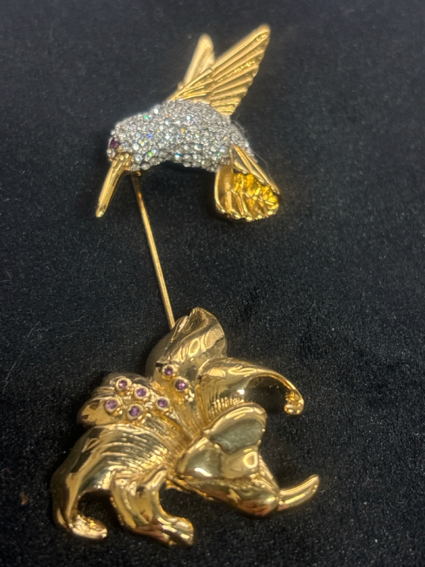 BUTLER Double pin Humming Bird Flower Rhinestones Vintage