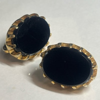 NINA RICCI Vintage Omega back Earrings Black Set Stone