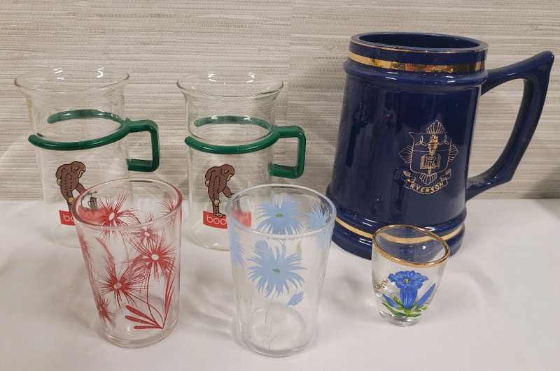 Glass Drinking Glasses Lot . Five (5) Glasses