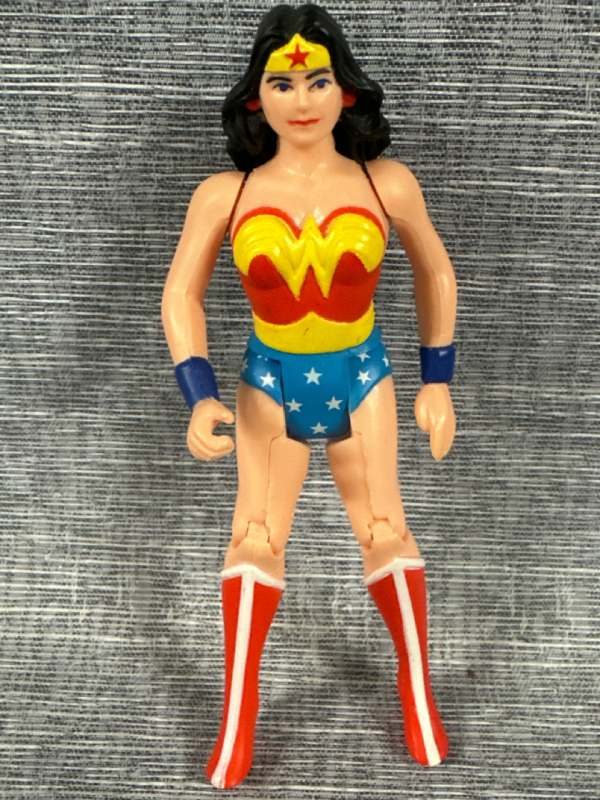 Vintage 1984 Kenner Wonder Woman Missing Lasso of Truth Dc Comics Super Powers Figure Approximately 4.5”