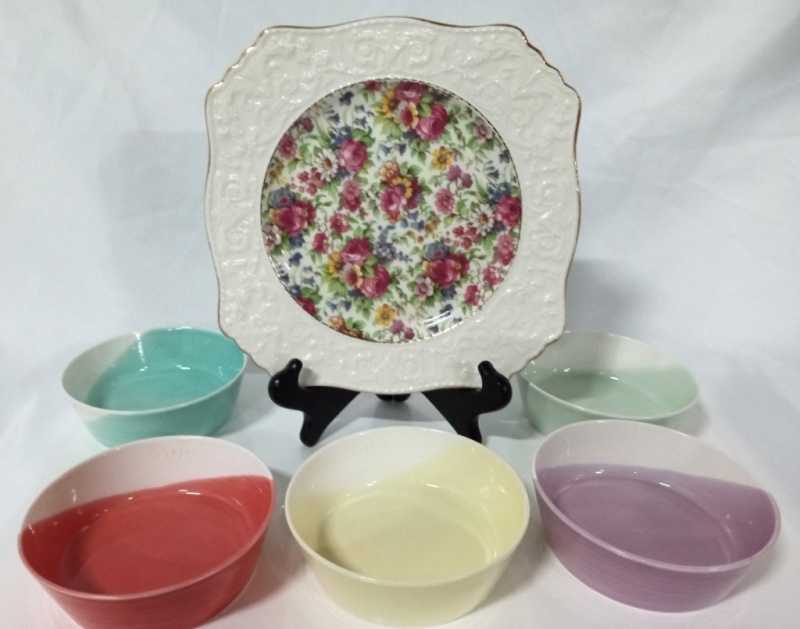 5 ROYAL DOULTON Porcelain Dishes & ROYAL Winton
