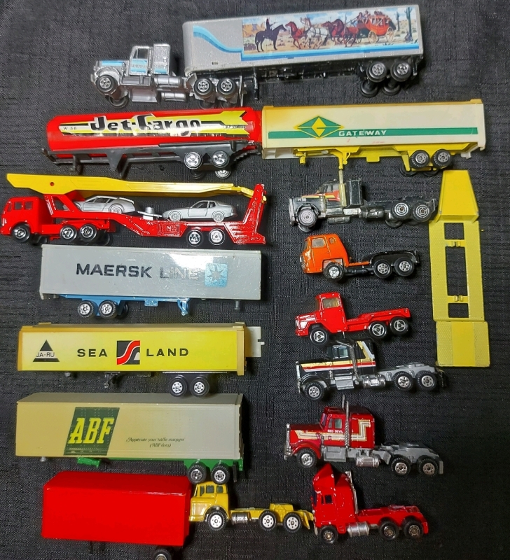 Vintage Lot Of Collectible Diecast Trucks And Trailers *See Images* . 1:64 Scale